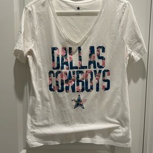 Dallas Cowboys floral print tee
